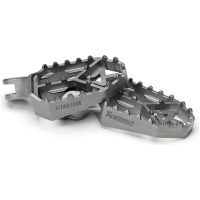 Akrapovic Adventure Footpeg Set (Titanium) Suzuki V-STROM 800/800DE/1050 2020-20