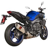 Avgassystem Slip-On Line Kolfiber Akrapovic