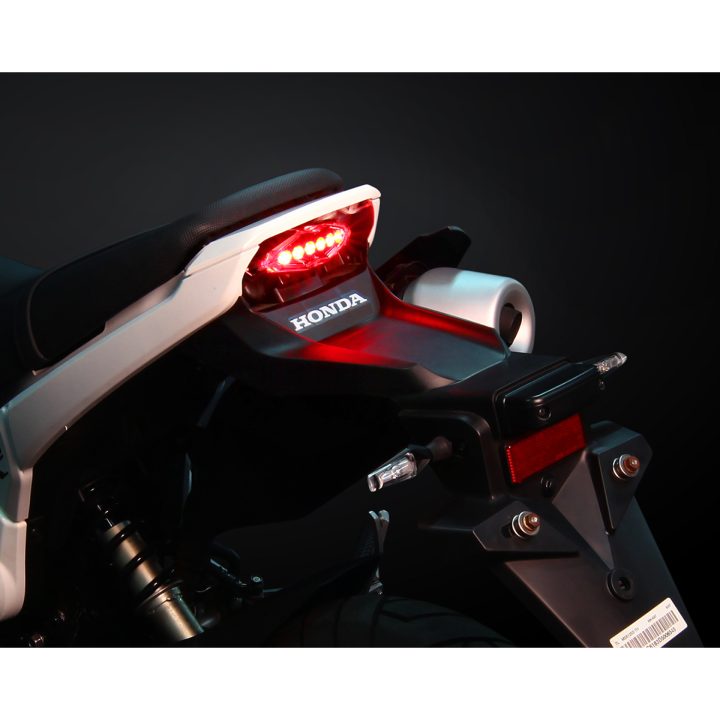Bakljus Infinity Röd/Svart KOSO NORTH AMERICA TAILLIGHT – bild 2