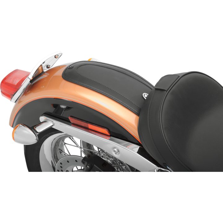 Bakskärmsskydd DRAG SPECIALTIES SKIN FENDER SMTH FXD06-13 – bild 3