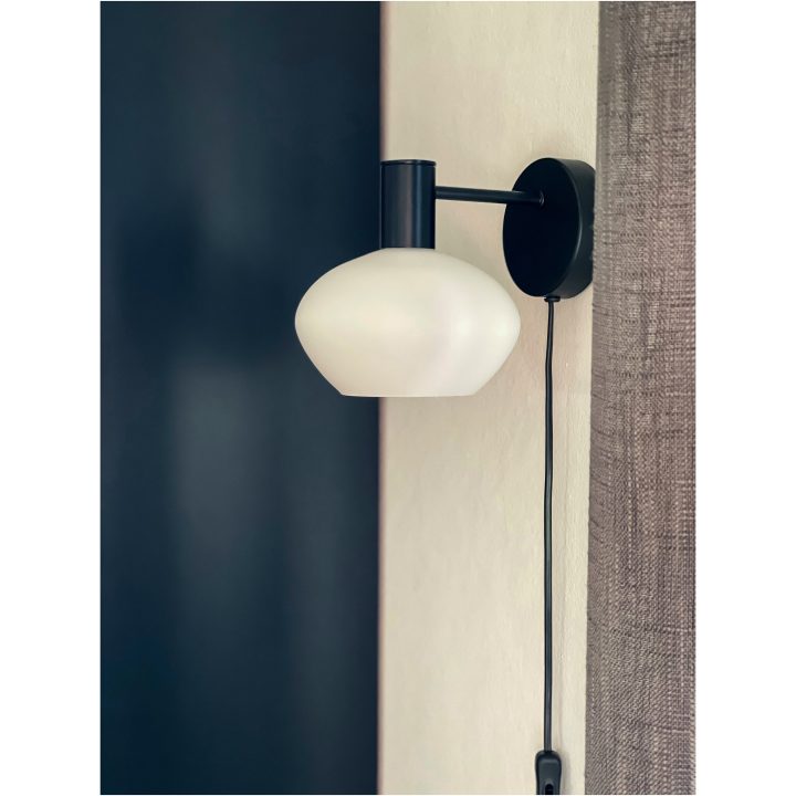 Bell Vägglampa, ANETA HOME Svart /Opalvit – bild 4