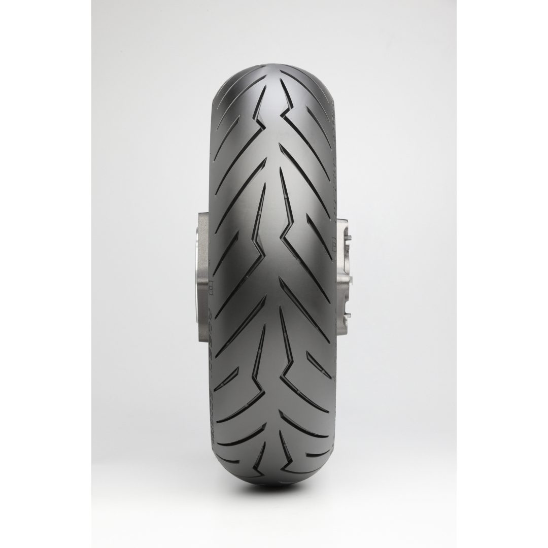 Däck Diablo Rosso Street Fram PIRELLI 120/70-14 – bild 2