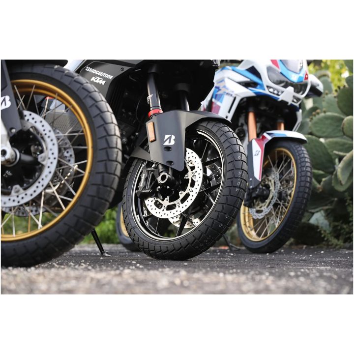Däck FRAM Battlax Adventure A41 BRIDGESTONE 110/80R19 – bild 3