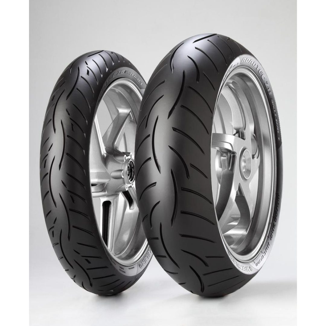 Däck FRAM Roadtec Z8 Interact Metzeler 110/70ZR17 54W