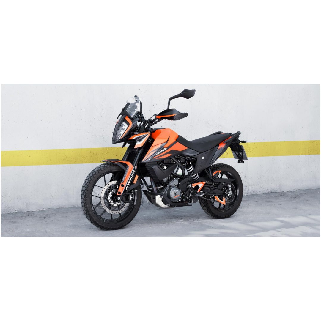 Dekalkit Svart/orange C-RACER Grafikkit – bild 2
