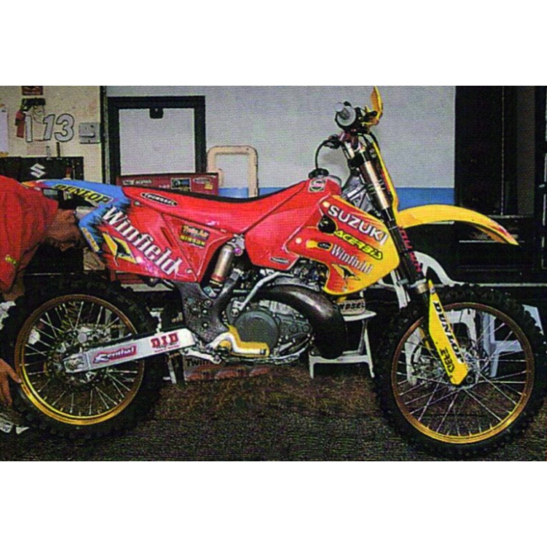 Dekalkit Team Suzuki 1999 TECNOSEL Grafikkit – bild 2