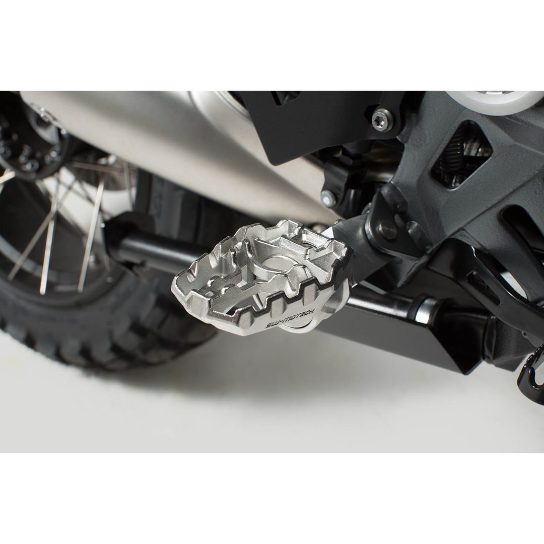 Fotstöd Evolution Svart/silver SW-MOTECH – bild 3