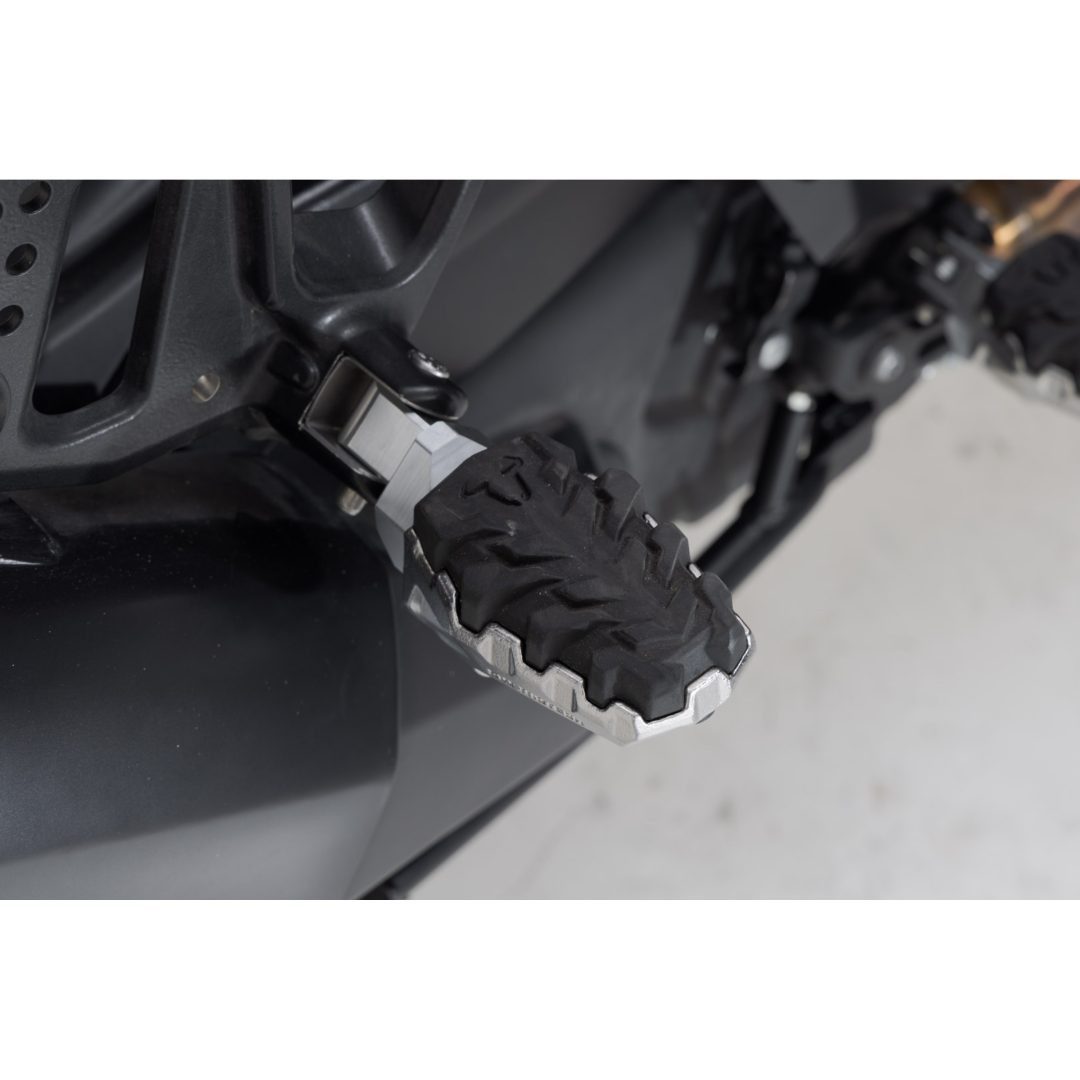 Fotstöd Evolution Svart/silver SW-MOTECH