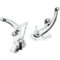 Framflyttat fotpinnsset Standard Diamond Krom ACCUTRONIX
