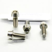 Framhjulsaxelskruv Titan PRO BOLT