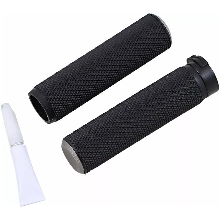 Handtag Fusion Knurled Svart/titanium ARLEN NESS Handtag – bild 2