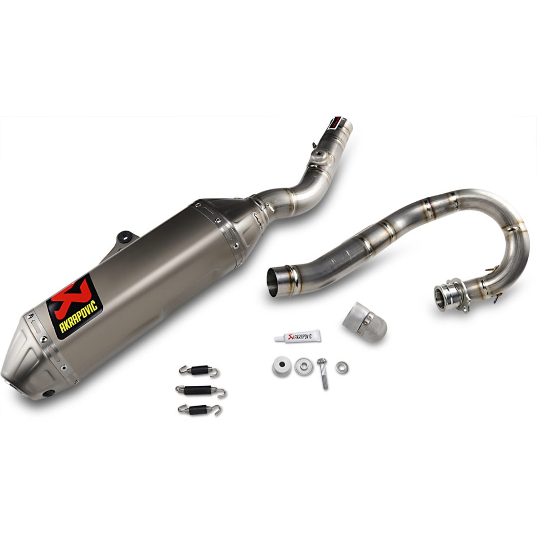 Helsystem Evolution 1-i-1 Titan Akrapovic Ljuddämpare