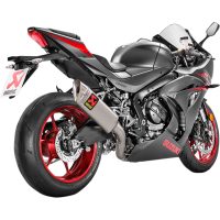 Helsystem Evolution Line Akrapovic