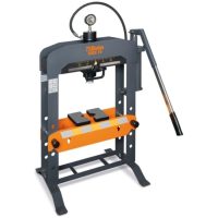 Hydraulisk Bänkpress Med Rörlig Kolv 15t BETA