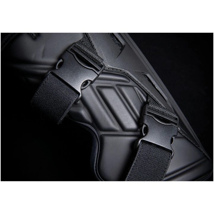 Knäskydd Field Armor3 Svart ICON Small/Medium – bild 9