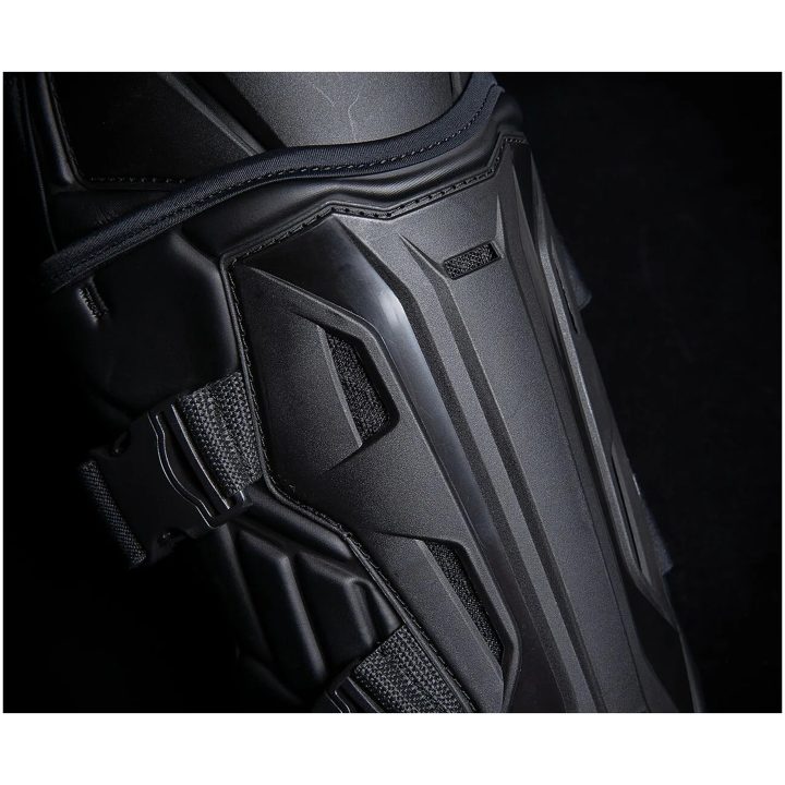 Knäskydd Field Armor3 Svart ICON Small/Medium – bild 8