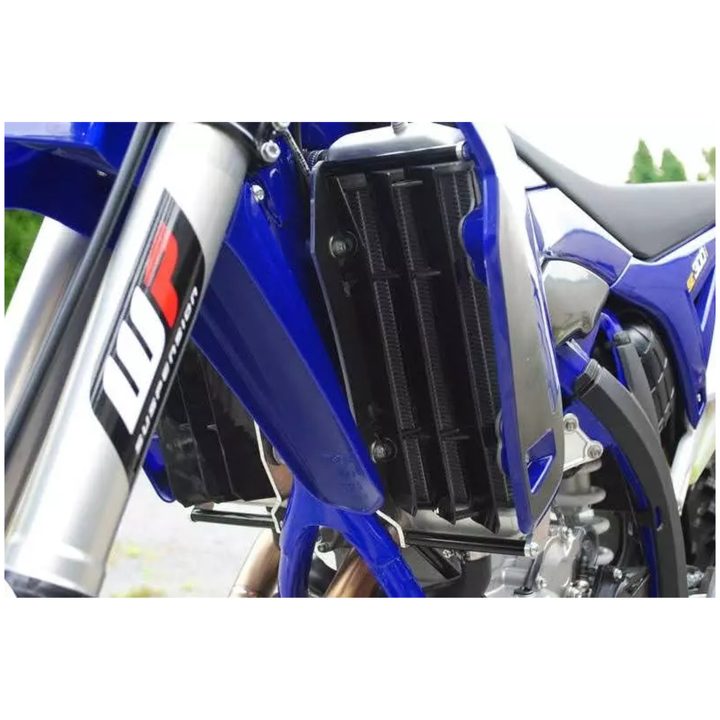 Kylarskydd Silver AXP RACING – bild 2
