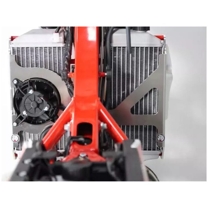 Kylarskydd Silver AXP RACING – bild 2