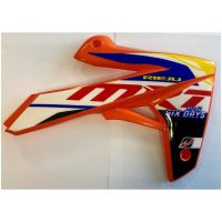 Kylarvinge Höger Orange Rieju MRT