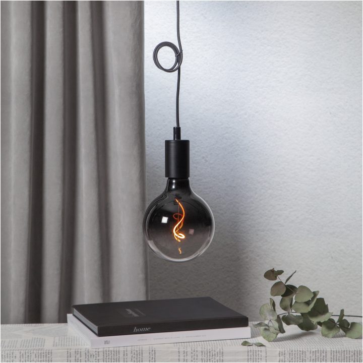 LED-lampa E27 G125 ColourMix Grön Star Trading – bild 4