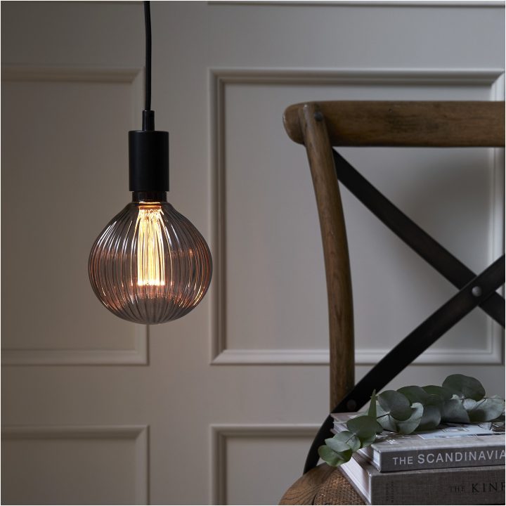 LED-lampa E27 G125 Decoled New Generation Classic Svart Star Trading – bild 14