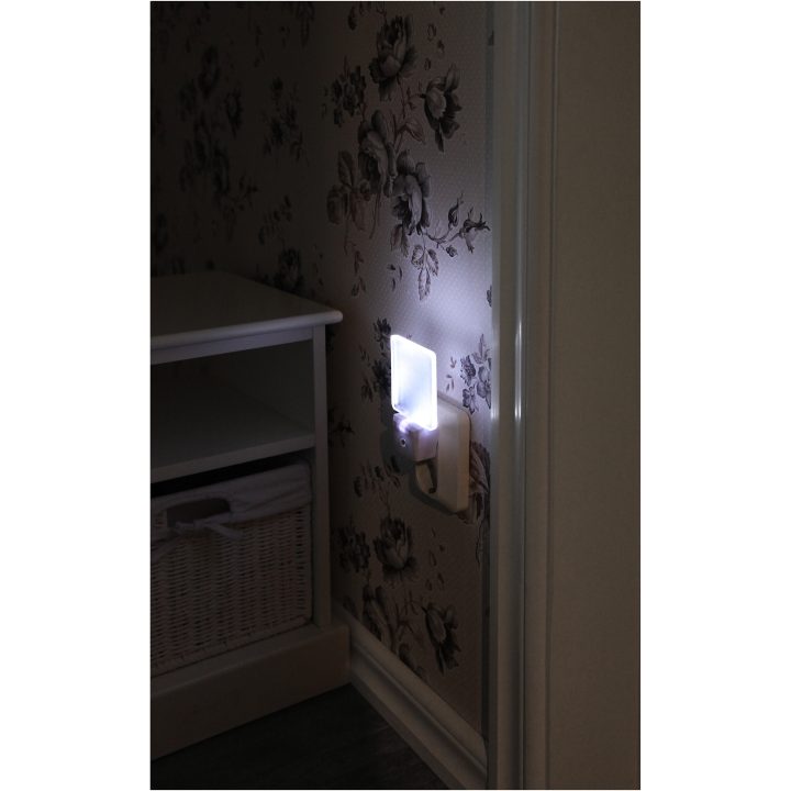 Nattlampa LED Functional Vit Star Trading – bild 5