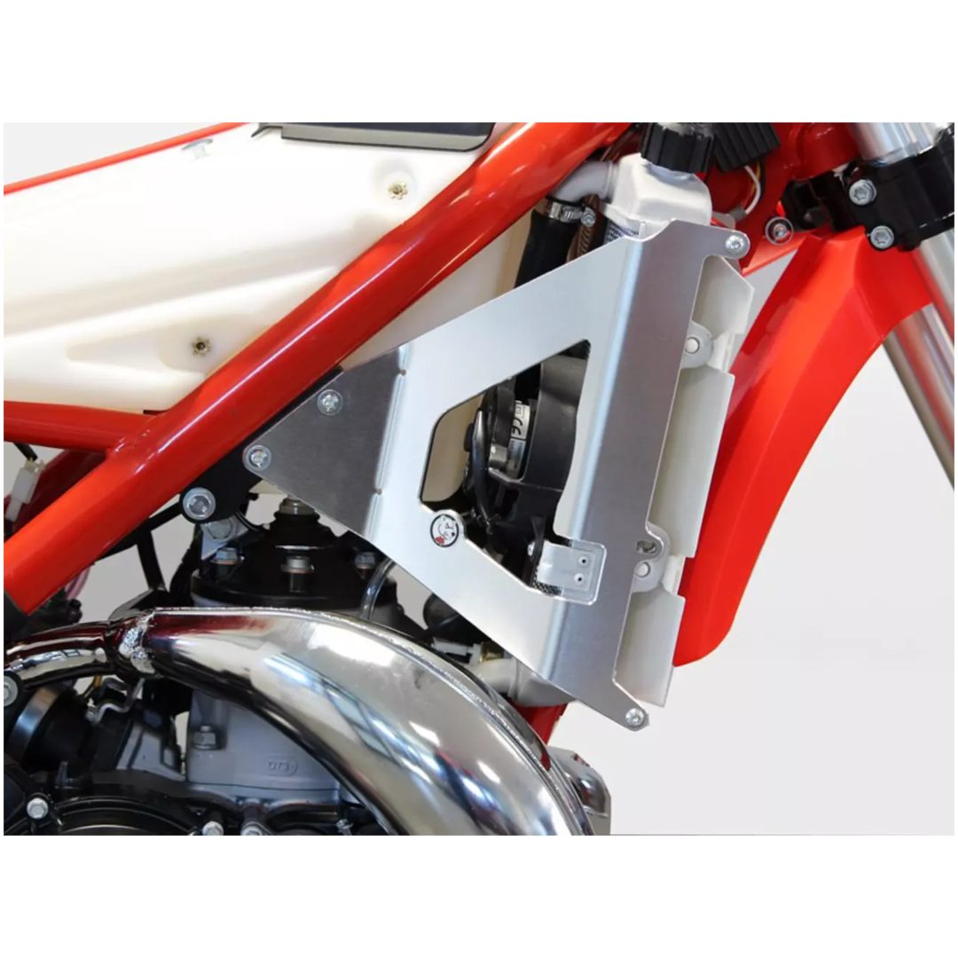 Radiatorstag Aluminium/röd/silver AXP RACING – bild 6