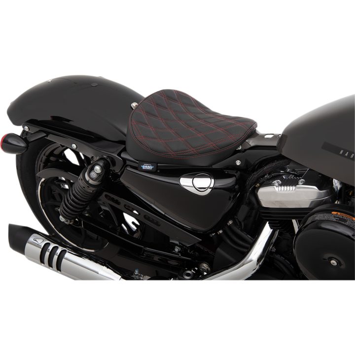 Sadel Bobber Solo Svart/röd DRAG SPECIALTIES Sadel – bild 2