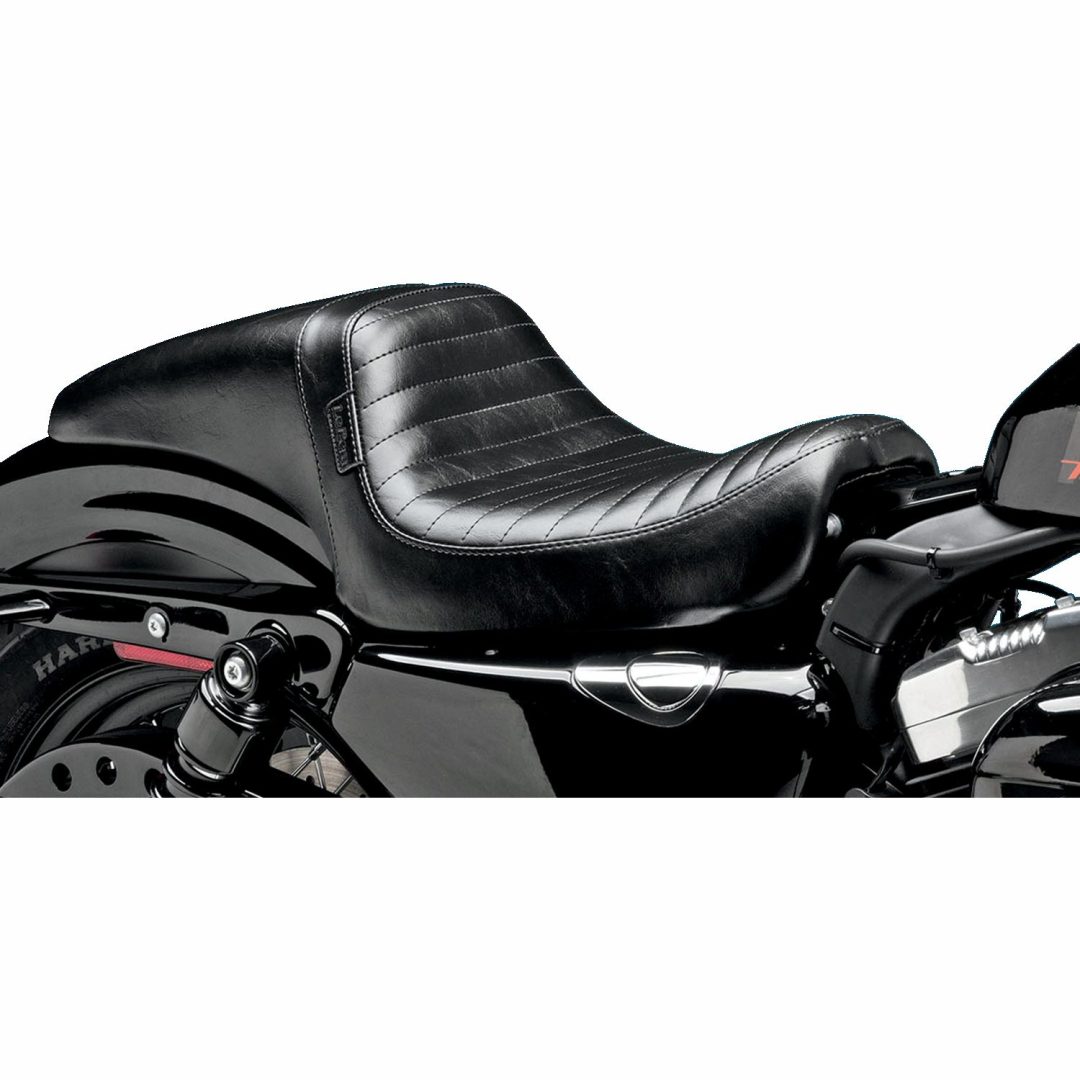 Sadel Daytona Svart Le Pera Pleated design