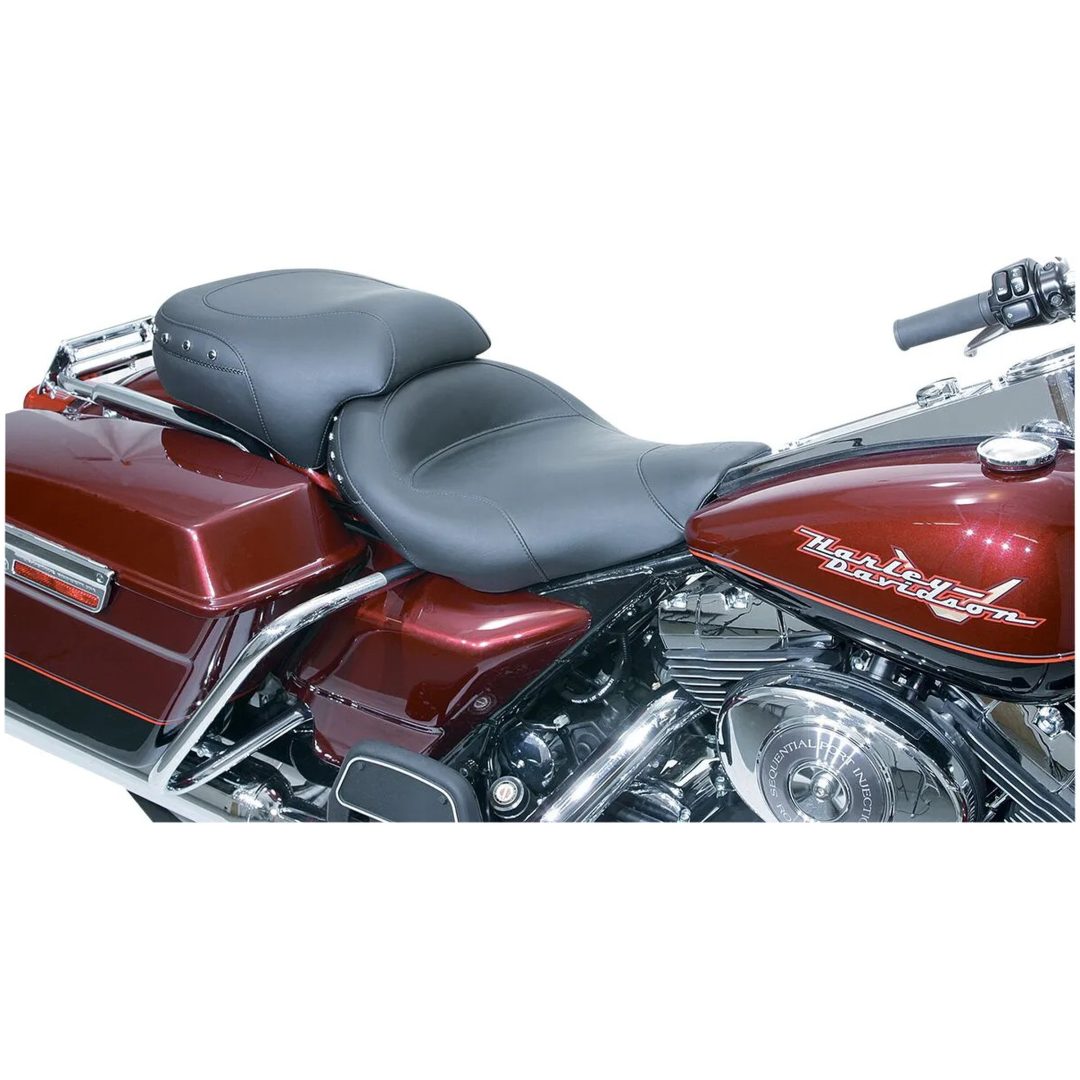Sadel Studded Wide Touring Svart MUSTANG SOLO W/BLK STUD 97-07FLHR – bild 3