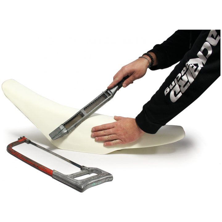 Sadelbotten Universal Blackbird Racing – bild 2