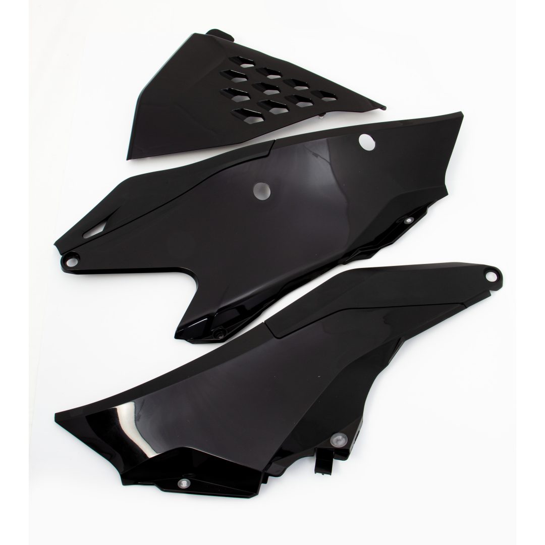 Sidopanel Vented Svart UFO
