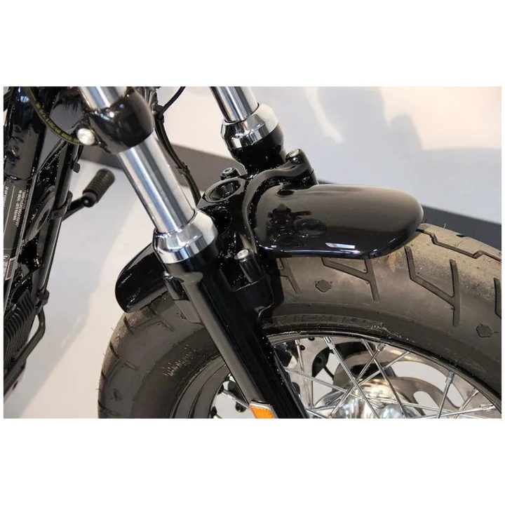 Skärm Bobber Fram Svart CULT WERK – bild 4