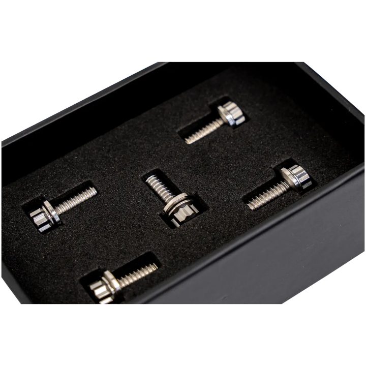 Skruvkit Derbykåpa Titan Silver TRASK – bild 3