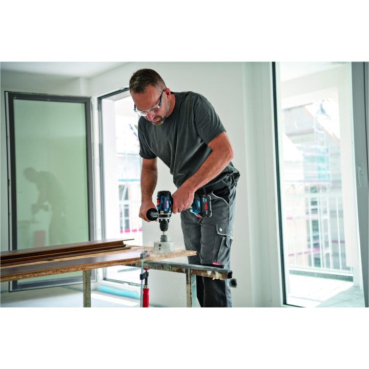 Sladdlös borrskruvdragare GSR 18V-150 C Professional Bosch Pro – bild 2