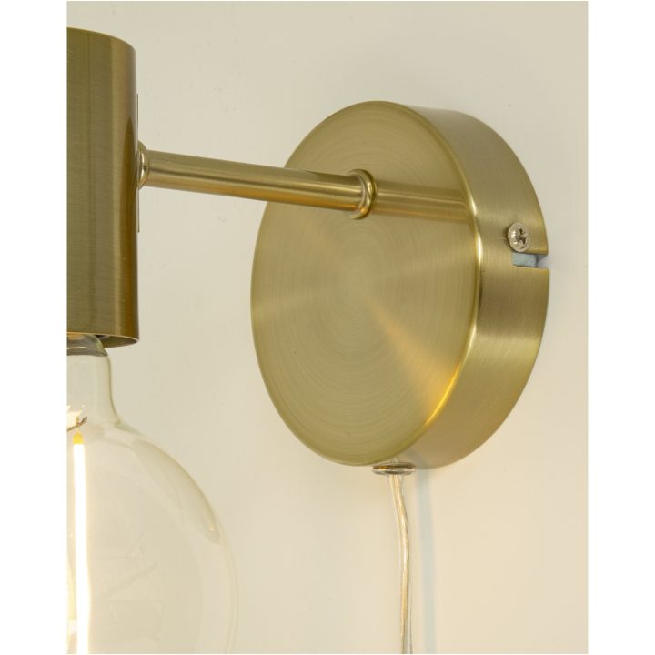 Strict Vägglampa, Matt Mässing ANETA HOME – bild 4