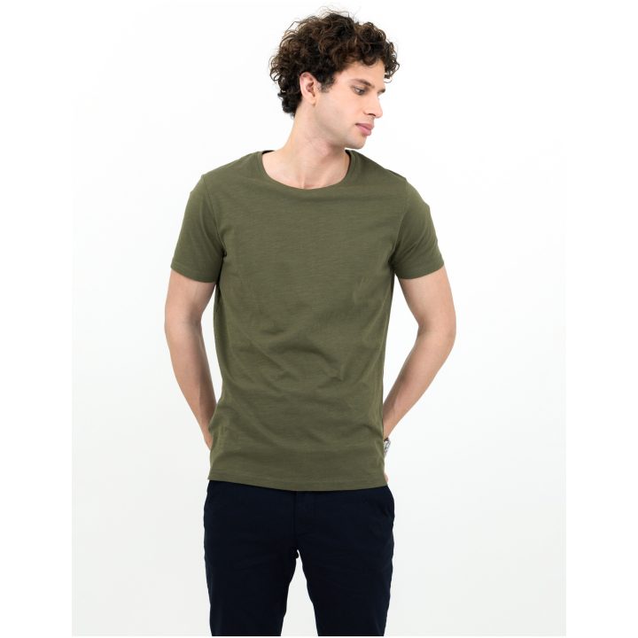 T-shirt Twoville Mossgrön James Harvest – bild 2