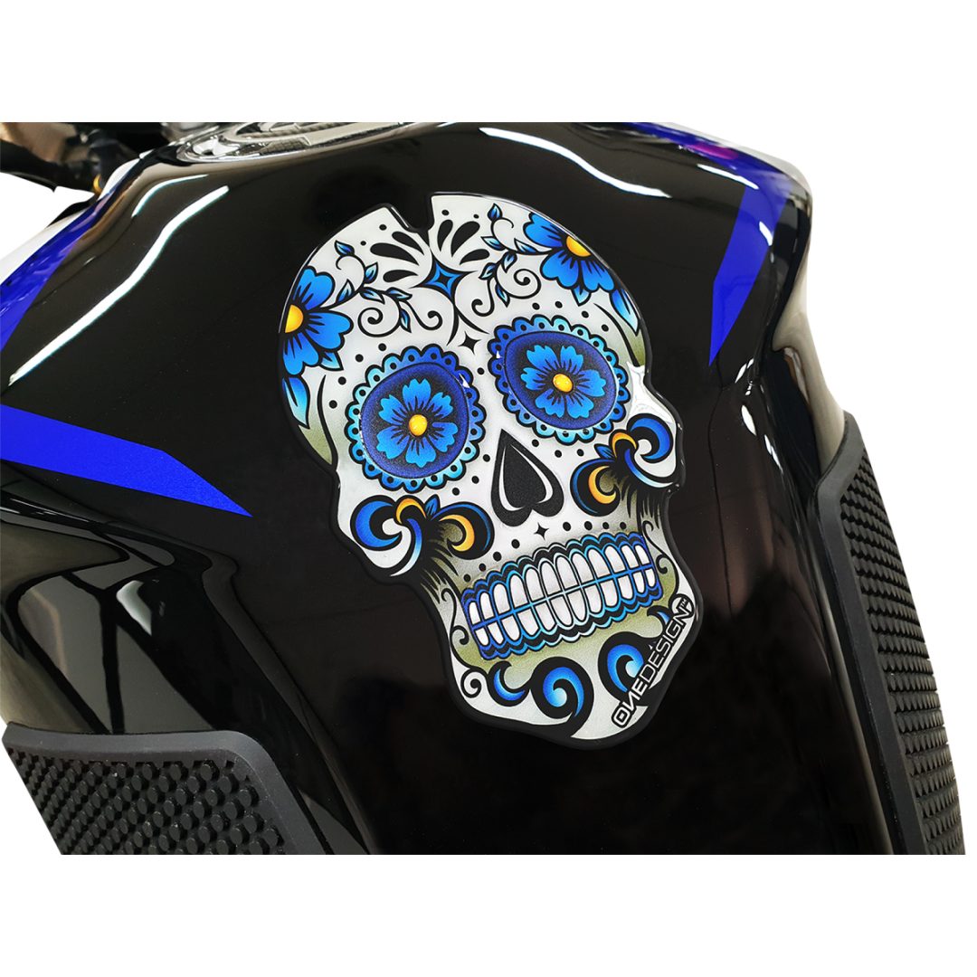 Tankpad Resin/soft Touch Blå/vit Skull ONEDESIGN – bild 3