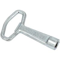 TREKANTNYCKEL 10MM