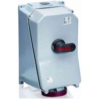 VÄGGUTTAG 63A IP44 363MM7BLOCKERAT